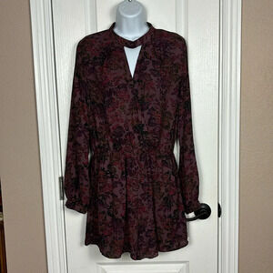 Charming Charlie Damask Floral‎ Long Sleeve Purple Romper Keyhole J2571MH26 M